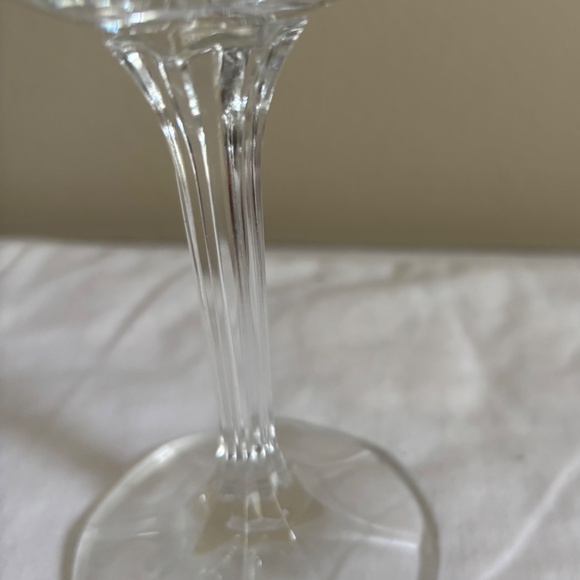 Four NIB Belfor Diana Crystal Wine Glasses - Picture 5 of 6